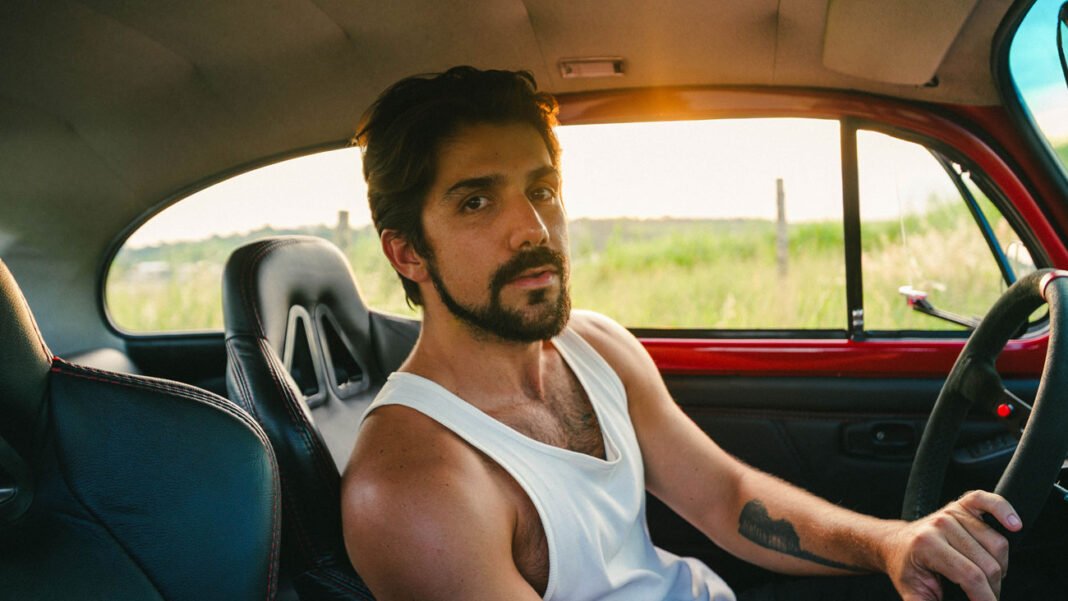 Gabriel Gonti lança clipe de “Amor e Sexo” em homenagem a Rita Lee - Foto: Pedro Ortega