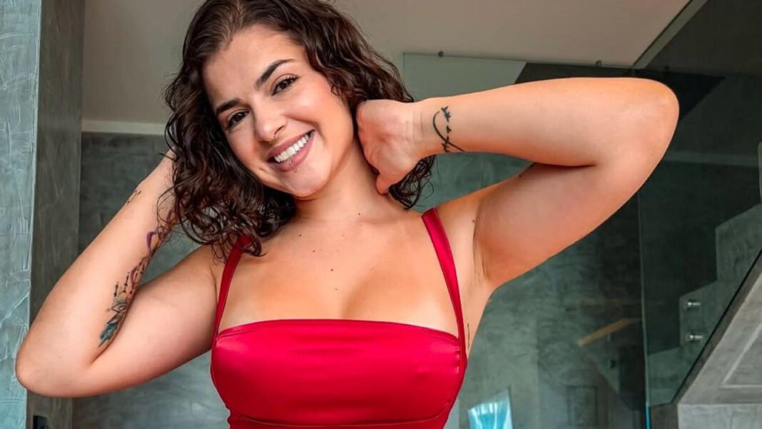 Kerolay Chaves foi convidada para ser madrinha de casamento de assinante - Foto: Kerolay Chaves/ CO Assessoria